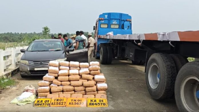 Smuggling cannabis in a bag of chilli!! 3 people from Tamil Nadu arrested!!