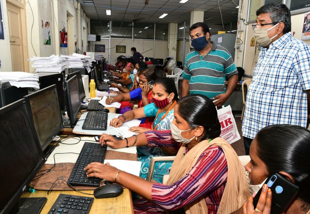 Change of government employees working in the same place for a long time!! Tamil Nadu government acted!!