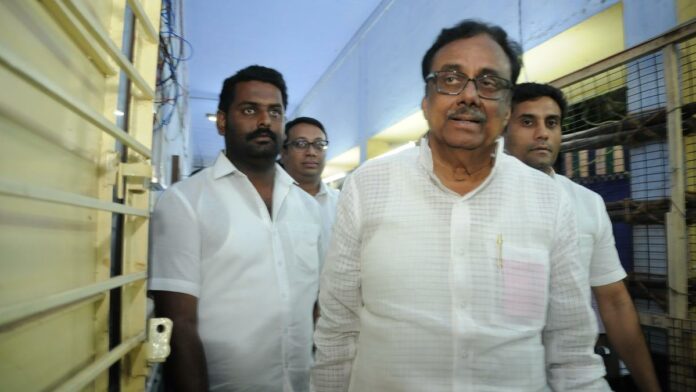 EVKS Elangovan passed away today due to poor health!!