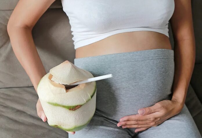 find-out-if-a-pregnant-woman-drinks-coconut-water-will-the-baby-be-born-red