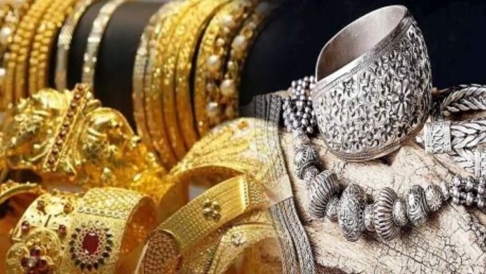 Today, gold is selling at Rs 57,200 a bar