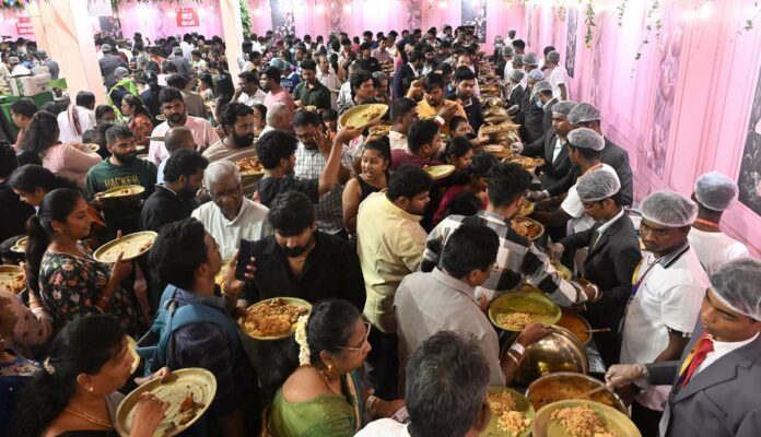 Allegation of not making proper arrangements at the food festival in Coimbatore