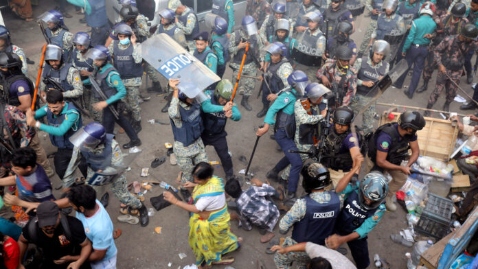 Bangladeshi Hindu saint Sinamai Krishnadas's lawyer has been brutally attacked by protesters