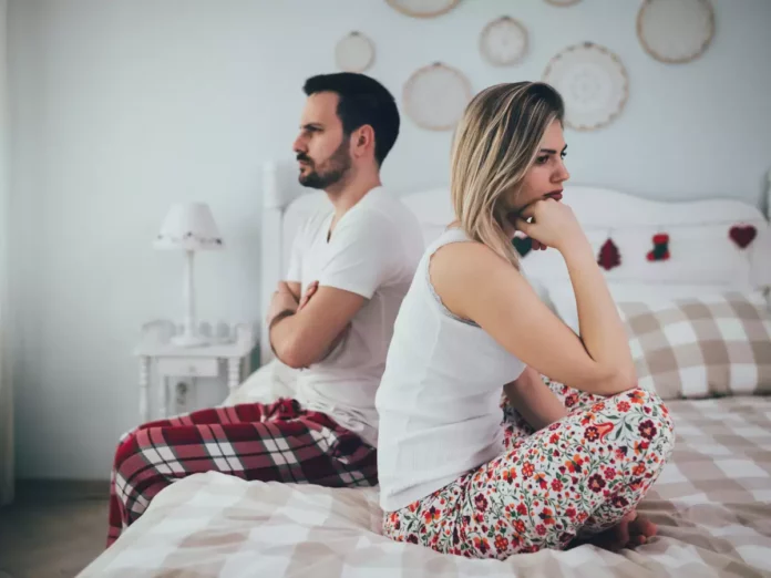 Are you unable to give your partner full pleasure due to your erectile dysfunction?? Use honey like this!! Are you unable to give your partner full pleasure due to your erectile dysfunction?? Use honey like this!!
