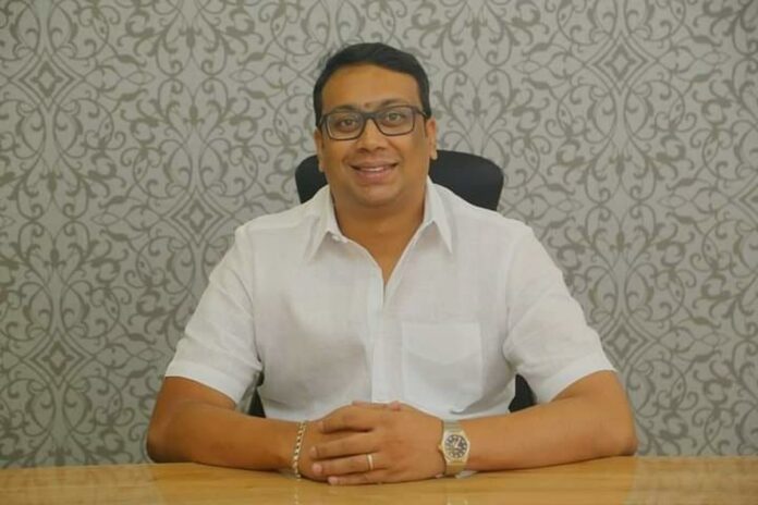 Erode East by-election ticket that defies the Chief Minister's hand!! Congress supports Elangovan's son Sanjay!! Erode East by-election ticket that defies the Chief Minister's hand!! Congress supports Elangovan's son Sanjay!!