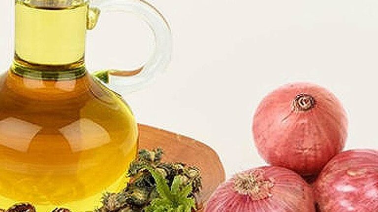 use-onion-hair-oil-to-grow-hair-fast