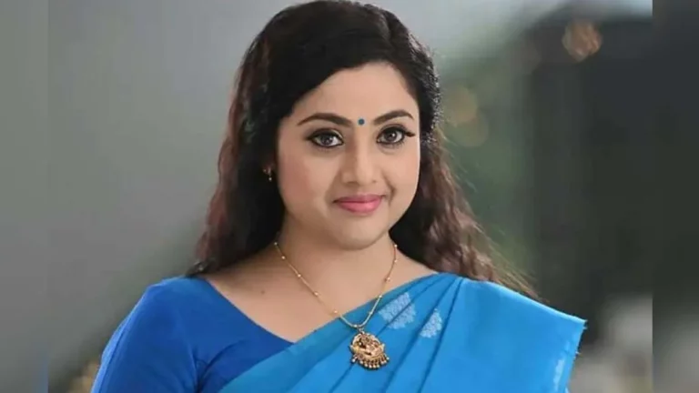 Meena fell in love again!! With the same actor.. fans questioning!!