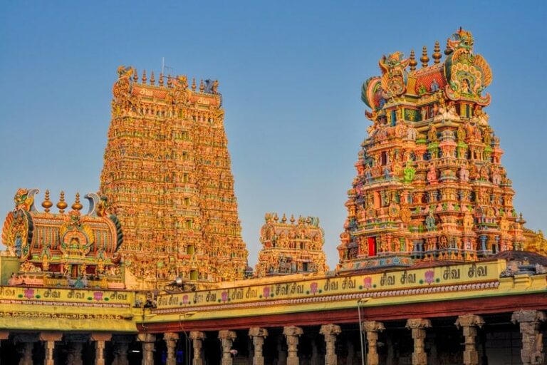 கோவிலுக்கு செல்லும் பொழுது நாம் கடைபிடிக்க வேண்டிய 3 விஷயங்கள்..!!