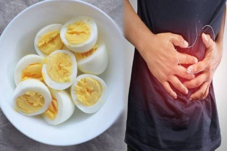 முட்டை சாப்பிட்ட பிறகு இந்த உணவுகளை தப்பி தவறியும் வாயில் வச்சிடாதீங்க!! அப்புறம் சேதாரம் உங்களுக்கு தான்!!