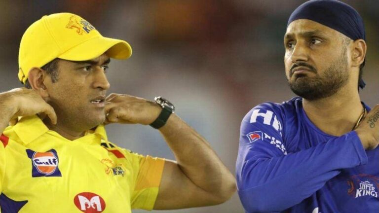 Harbhajan Singh praised Dhoni as "Baahubali"! It's only uphill from now on