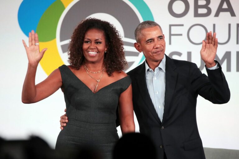 It seems like this is how many people are separated in the world!! What happened between the Obama couple!!