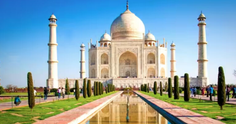 Taj Mahal is my property.. I am the heir of the Mughals!! Yakub is claiming it!!