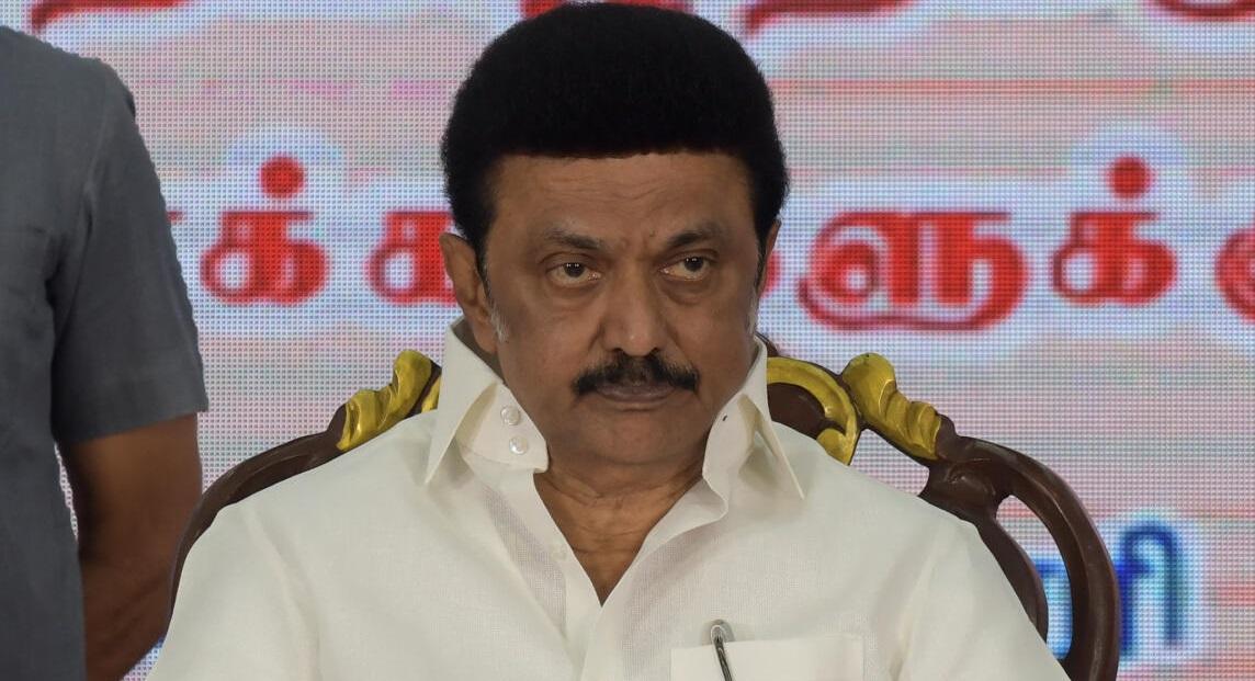Are you starting to hear more volume now? DMK in tension!