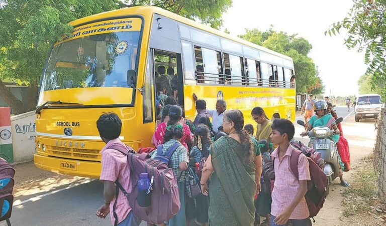 மாணவர்கள் இனி ஜாலியா ஸ்கூல் போகலாம்; புதிய வசதியை அறிமுகம் செய்த அரசு!