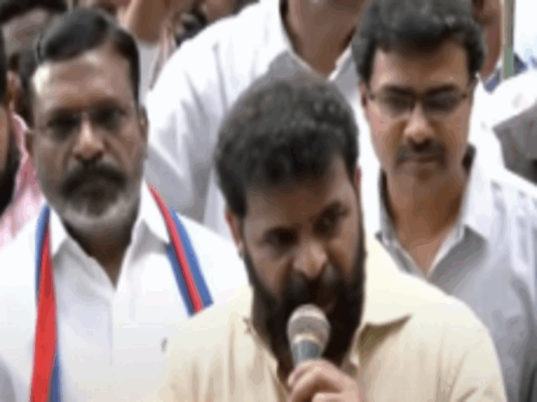 முருகன் எங்களுக்கு டார்கெட் இல்ல; முருகனை வைத்து அரசியல் பண்ணறவங்க தான் எதிரி..நடிகர் அமீர் பேட்டி!