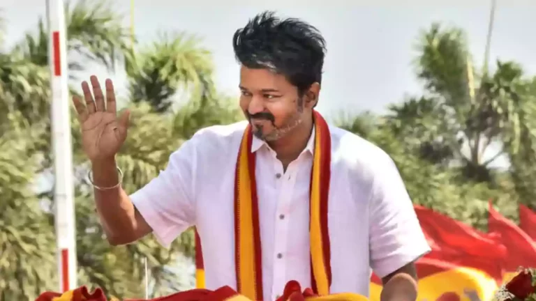 விஜய் பிறந்தநாளில் ரசிகர்களை குஷிப்படுத்த எதுவும் இல்லையா? உண்மை இதுதான்!