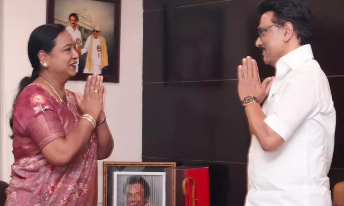 dmk-is-taking-advantage-of-dmks-internal-conflict-stalin-panics-premalathas-condition