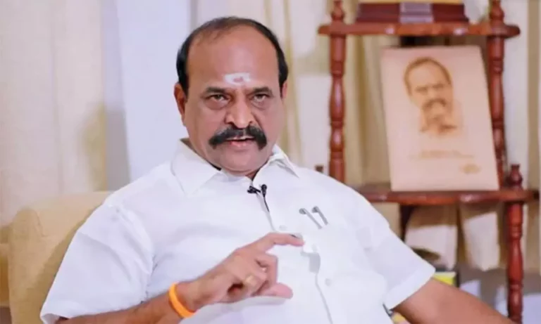 Raja of Kadampur who caused a rift.. Vijay in turmoil!!