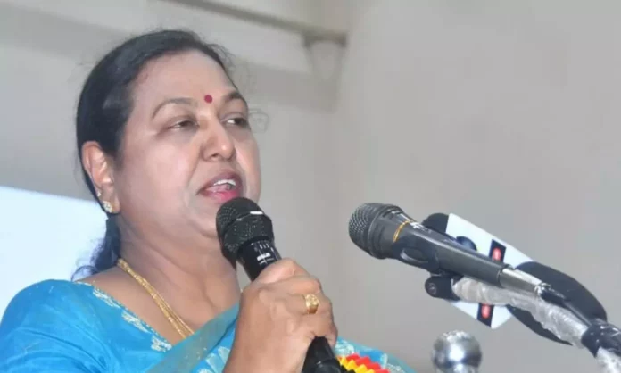 DMK Thavekavi Vlasiya Premalatha.. should behave with some responsibility!!