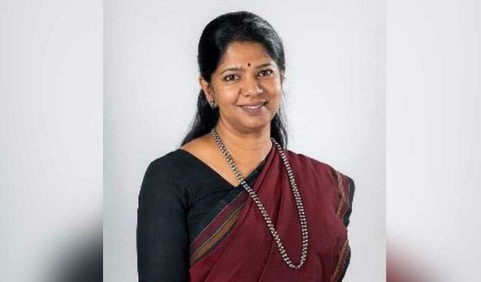 Nothing will change here until men change.. Kanimozhi MP who spoke furiously.. Netizens are scolding!! Nothing will change here until men change.. Kanimozhi MP who spoke furiously.. Netizens are scolding!!