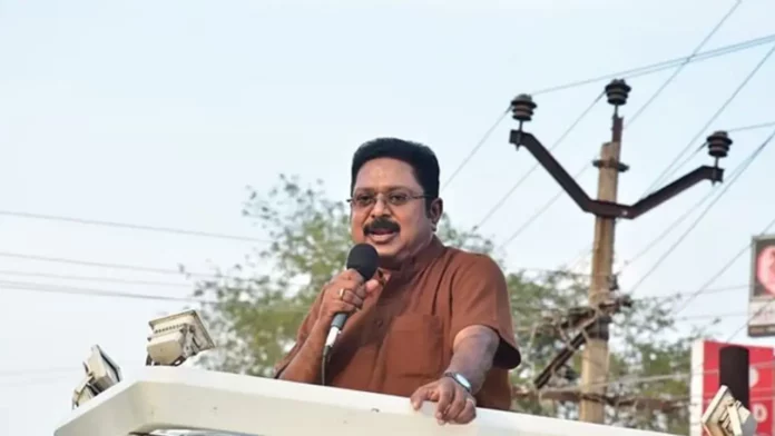 The main point of AIADMK joining with TTV Dhinakaran.. Criticism as presenting the same opinion!! The main point of AIADMK joining with TTV Dhinakaran.. Criticism as presenting the same opinion!!