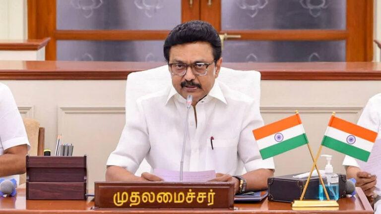 ஆளுங்கட்சியின் தவறுகளை பட்டியலிட்ட தவெகவின் இரண்டாம் கட்ட தலைவர்.. ஷாக்கில் சிஎம்!!