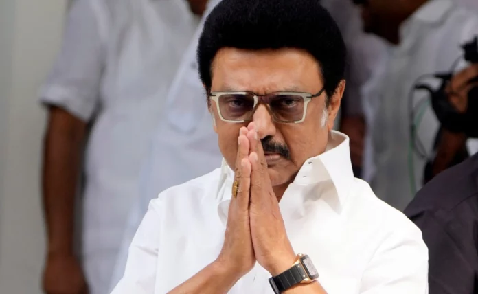DMK's hand is waving in Orathanath.. Stalin in celebration!! DMK's hand is waving in Orathanath.. Stalin in celebration!!