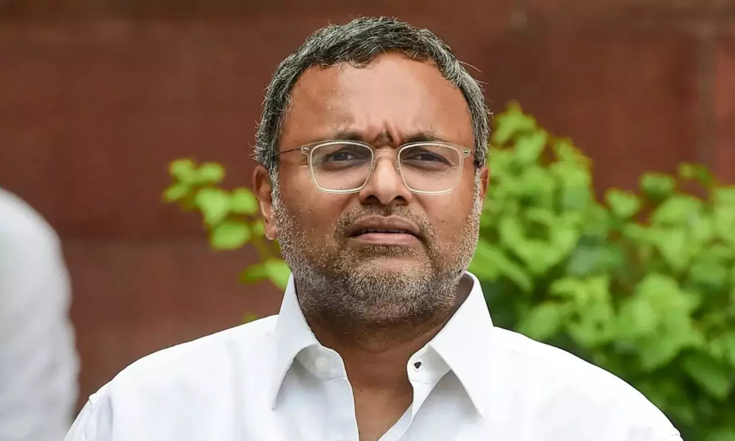 அதிமுகவின் வாக்கு வங்கி சிதறாது.. திமுக கூட்டணி கட்சி தலைவர் உறுதி!!