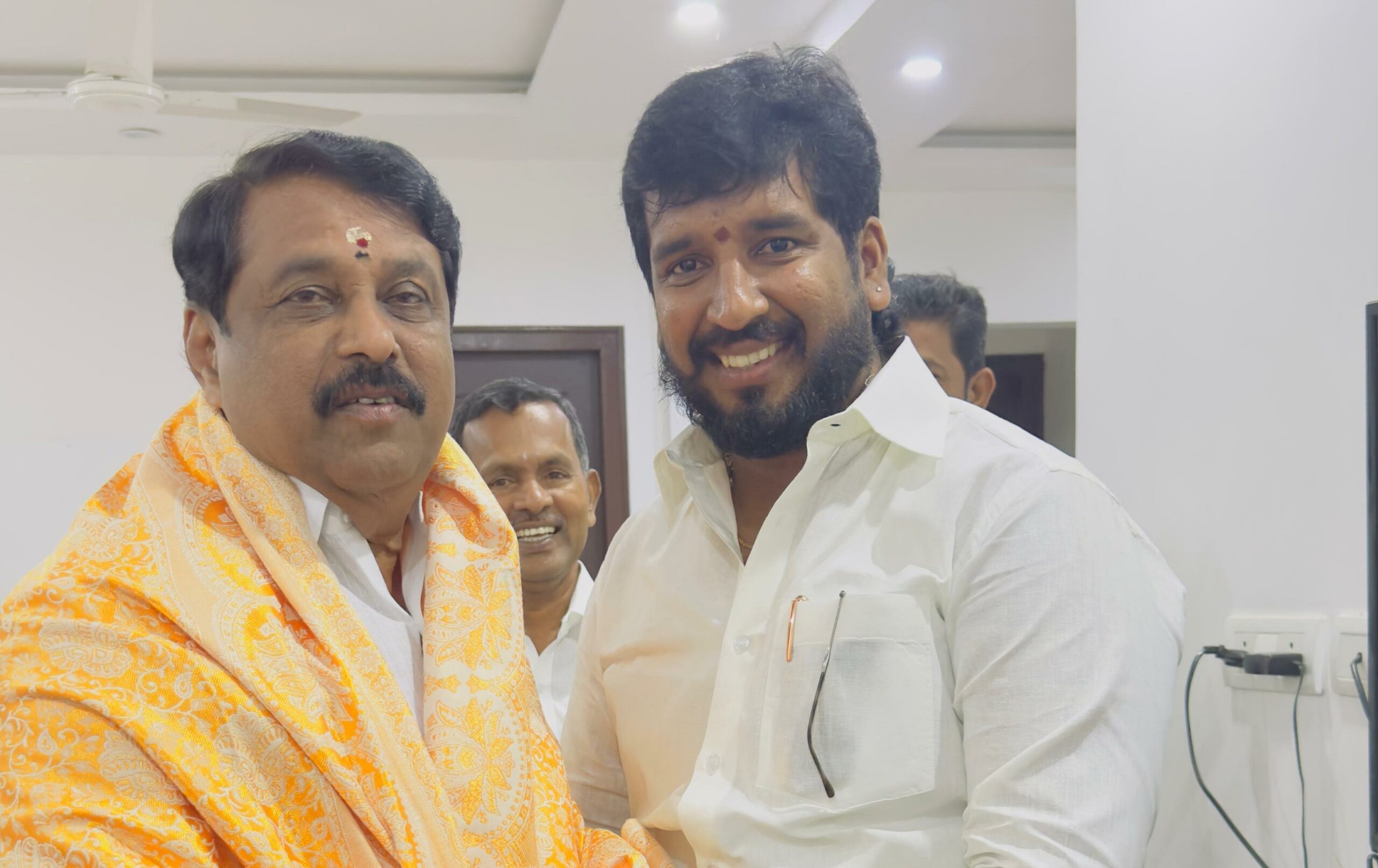 பாஜக எடுத்த மாஸ்டர் பிளான்… பழனியில் களமிறங்கும் இளைஞர்…! அதிரடி மாற்றம்!